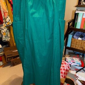 Teal midi Skirt with Pockets linen blend. Large
